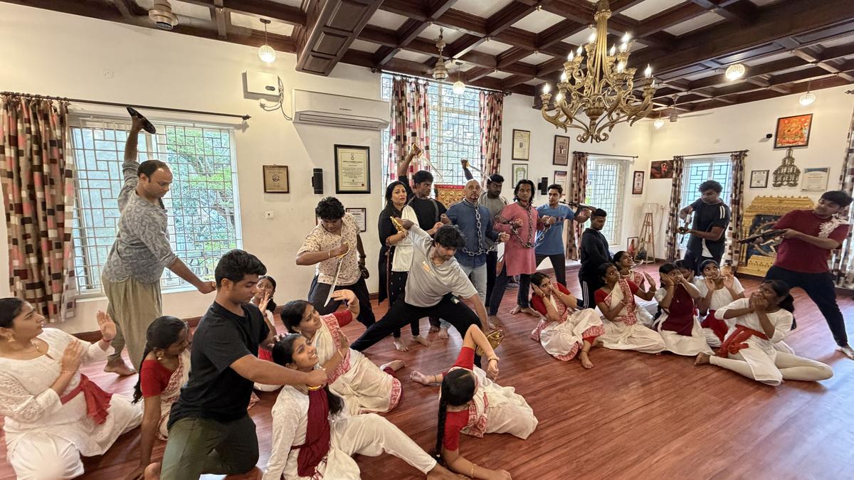 The saga of the Marudhu brothers on stage